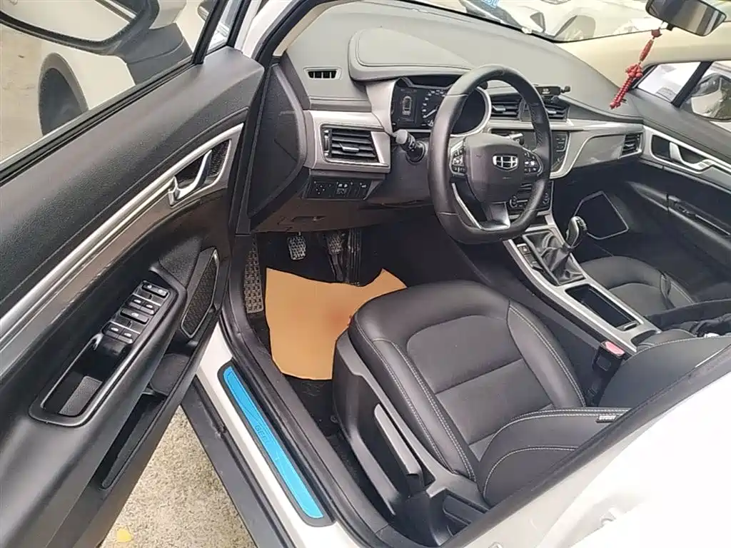 Geely Emgrand GS 2020 — фото 16