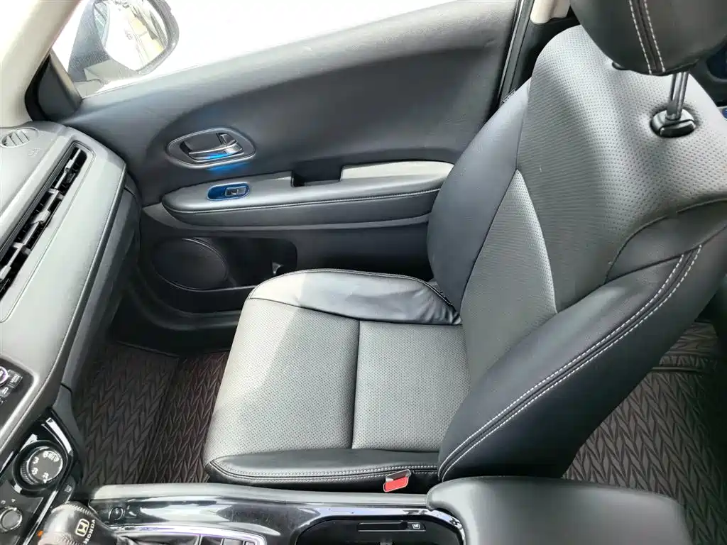 Honda Vezel 2016 — фото 11