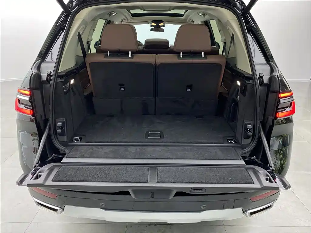 BMW X7 2024 — фото 34