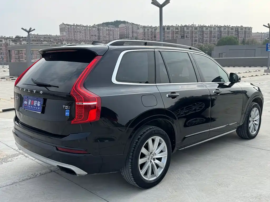 Volvo XC90 2017 — фото 6