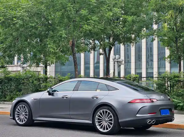 Mercedes-Benz AMG GT 2024