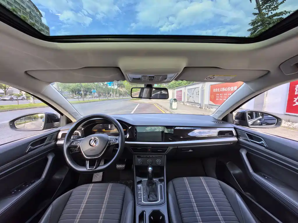 Volkswagen Lavida 2021