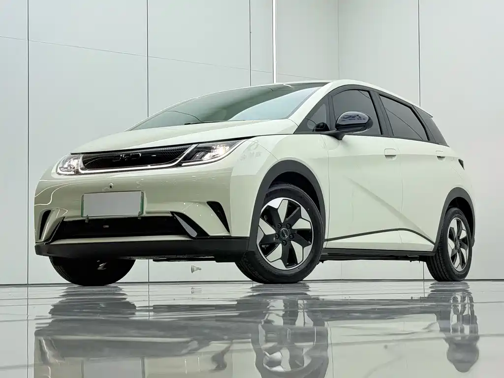 BYD Dolphin 2026