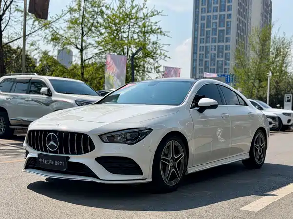 Mercedes-Benz CLA 2022