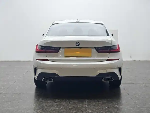 BMW 3 Series 2022