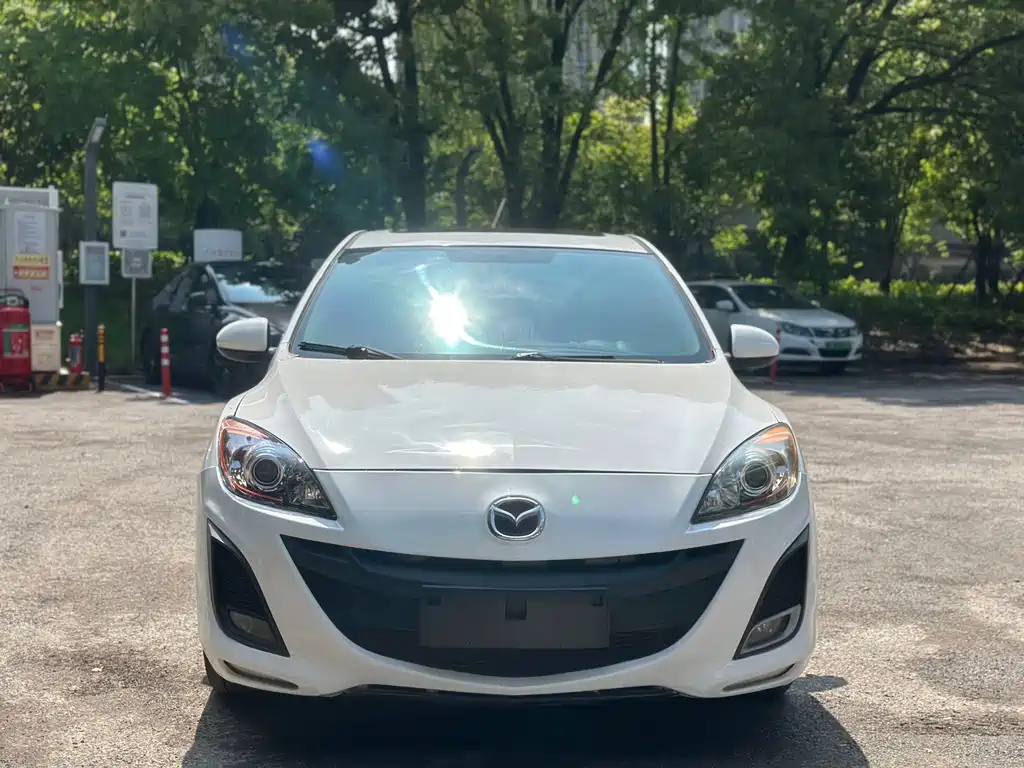 Mazda 3 Xingcheng 2013 — фото 2