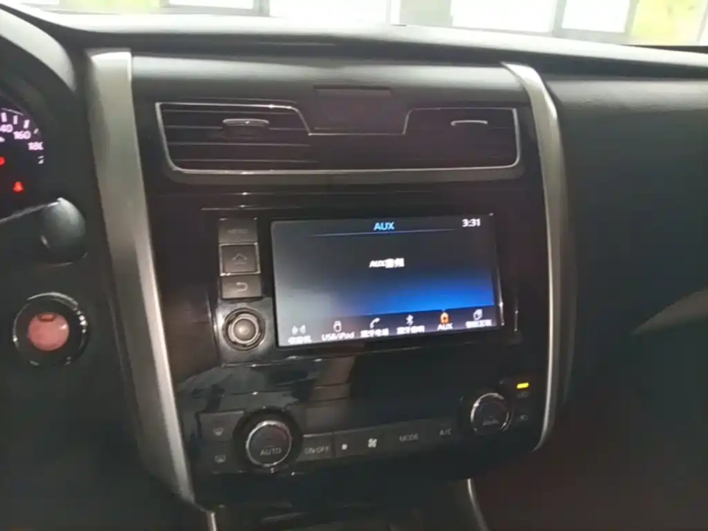 Nissan Teana 2018 — фото 13