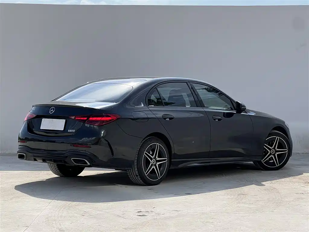 Mercedes-Benz C-Class 2023