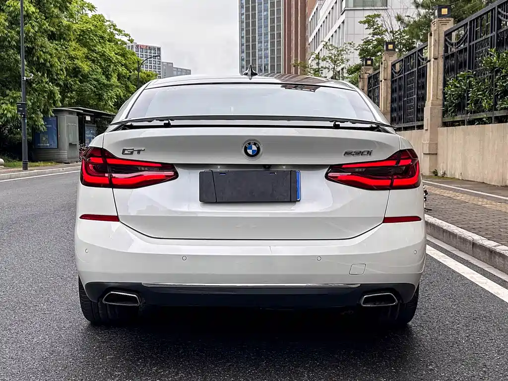 BMW 6 Series GT 2019 — фото 5