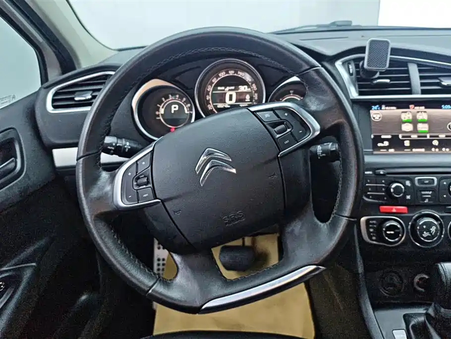 Citroen C4L 2016 — фото 15