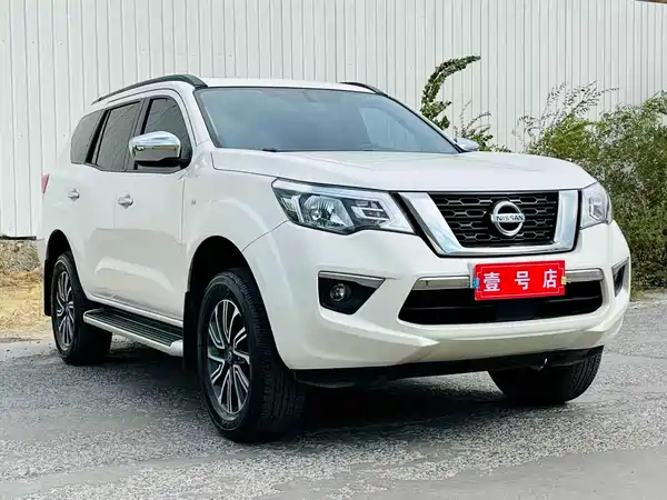 Nissan Terra 2020
