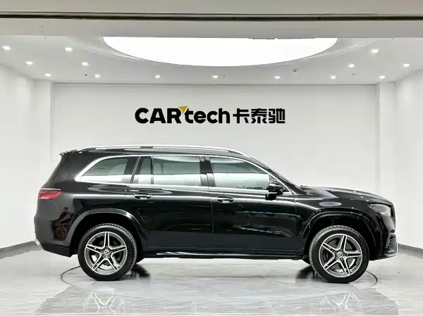 Mercedes-Benz GLS 2024
