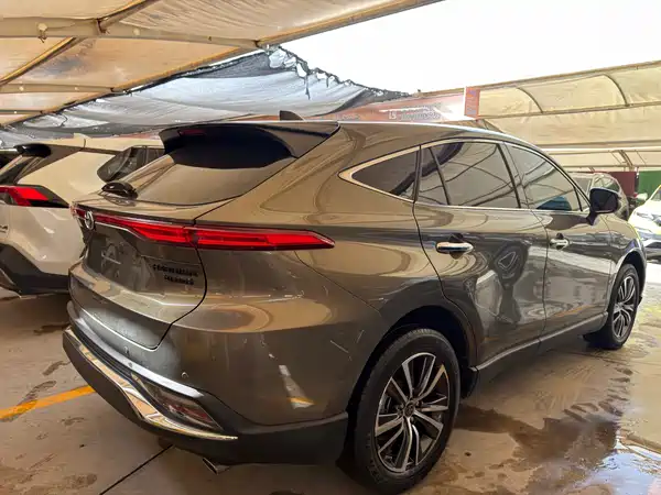 Toyota Harrier 2022