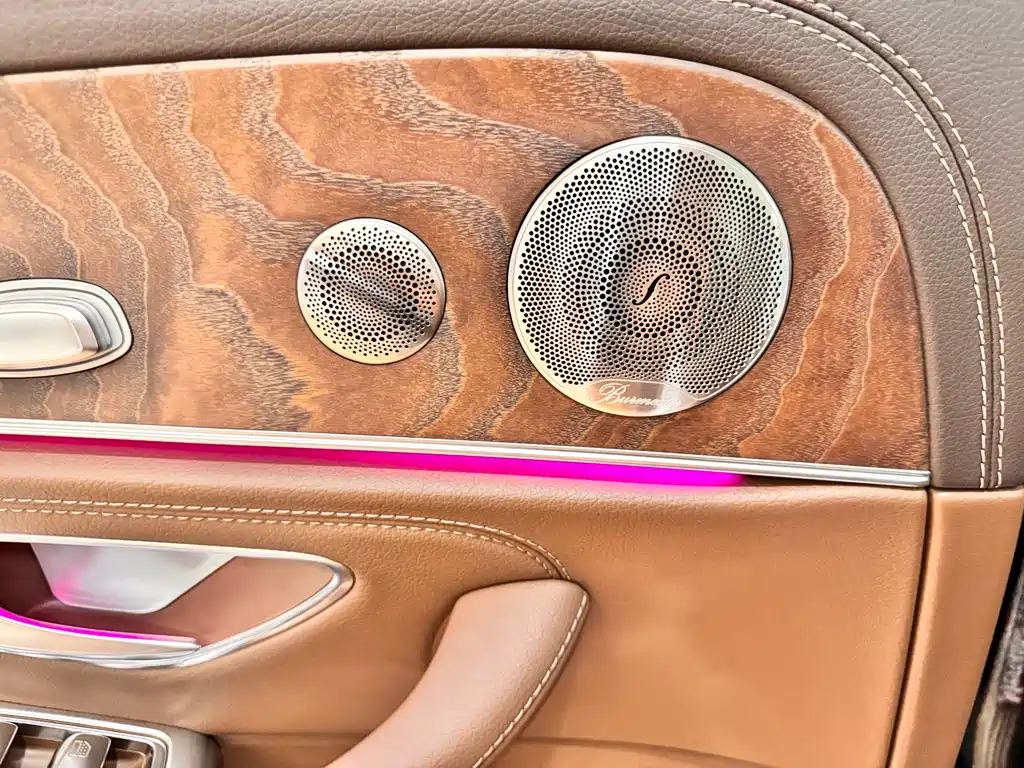 Mercedes-Benz E-Class 2023 — фото 14