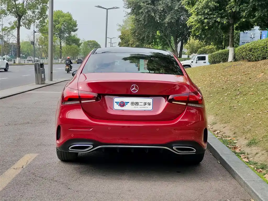 Mercedes-Benz A-Class 2022 — фото 5