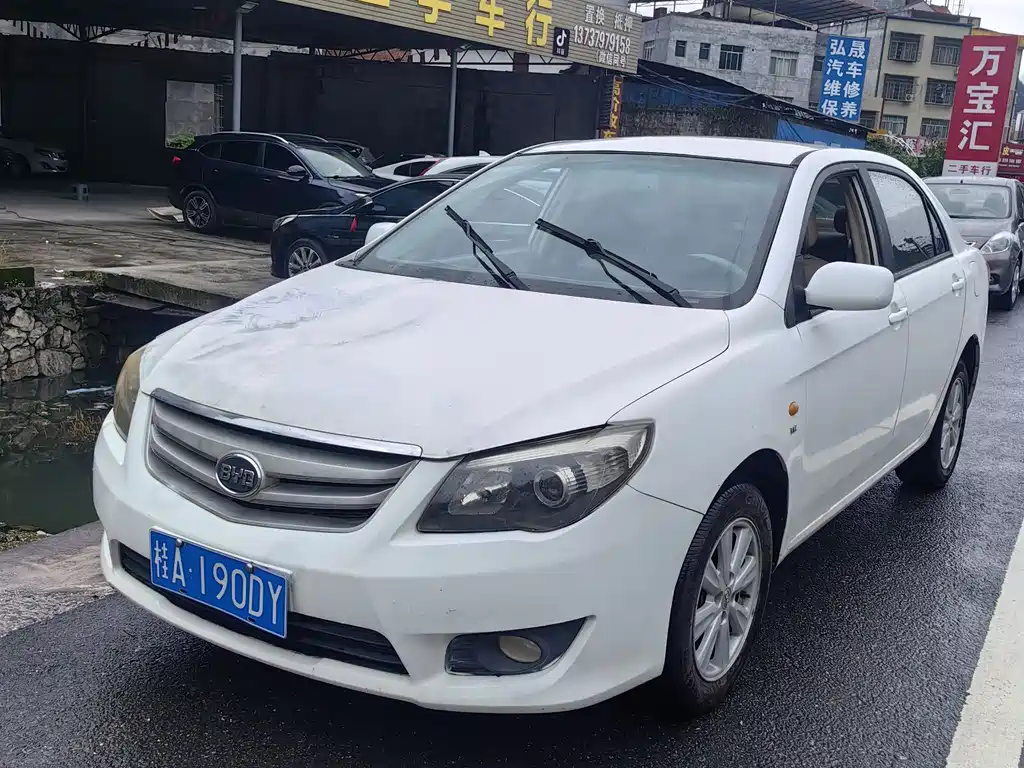 BYD L3 2014