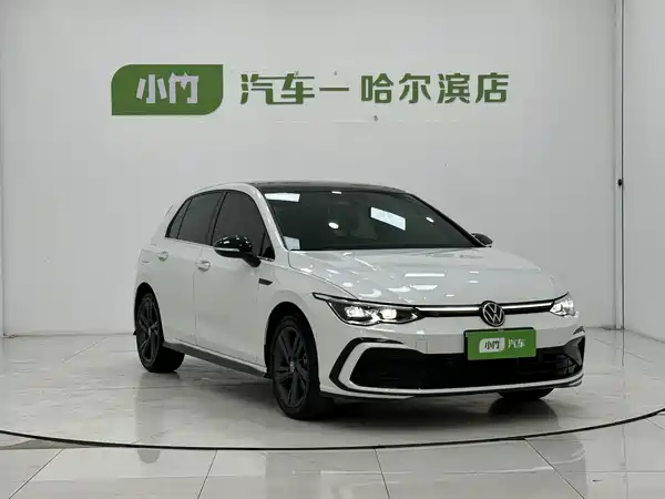 Volkswagen Golf 2022