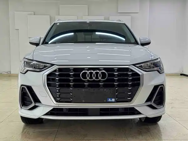 Audi Q3 2022