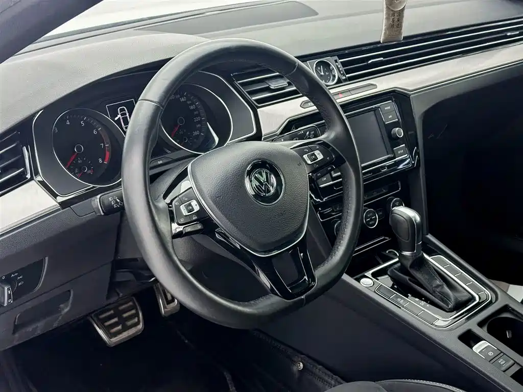 Volkswagen CC 2019 — фото 11