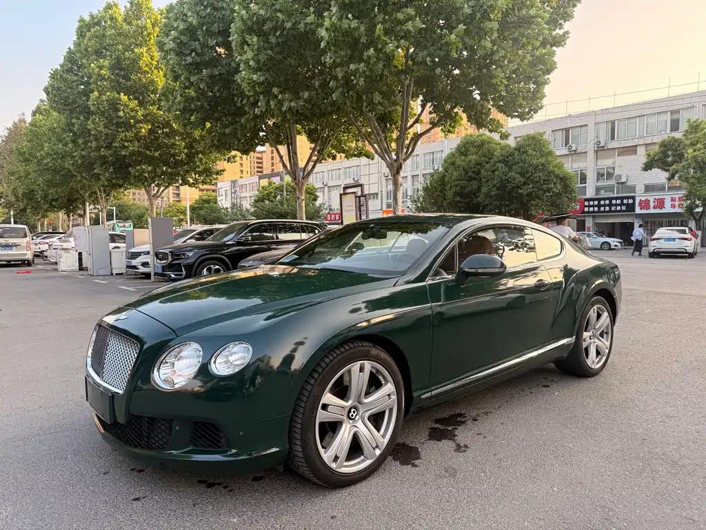 Bentley Continental 2013 — фото 3