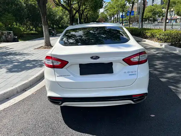 Ford Mondeo 2014