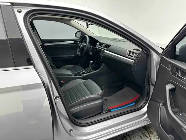 Skoda Superb 2022