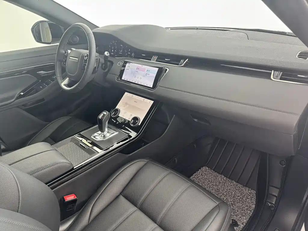 Land Rover Evoque 2021 — фото 12