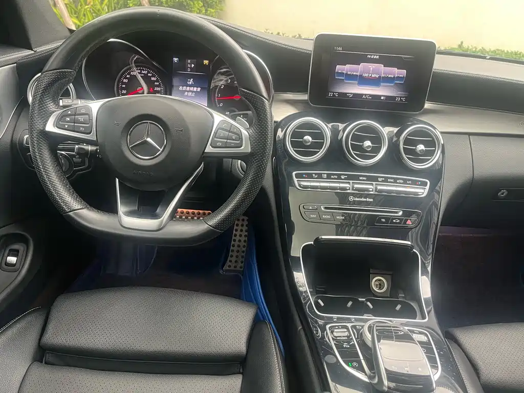 Mercedes-Benz C-Class 2017 — фото 33