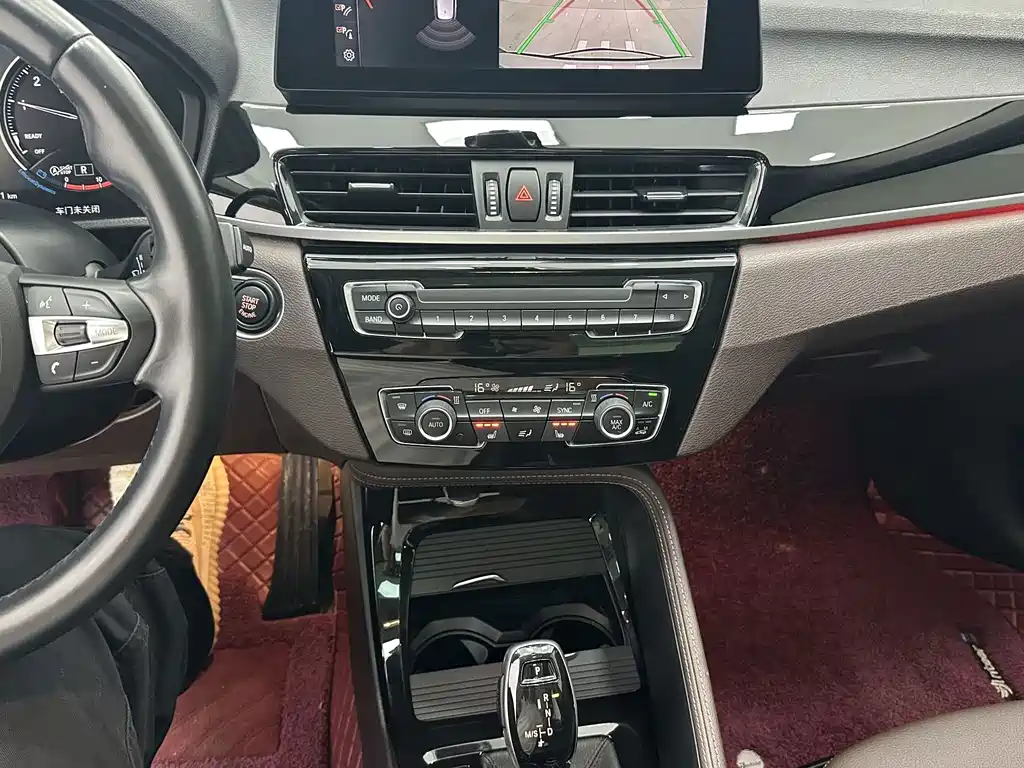 BMW X1 2022 — фото 13