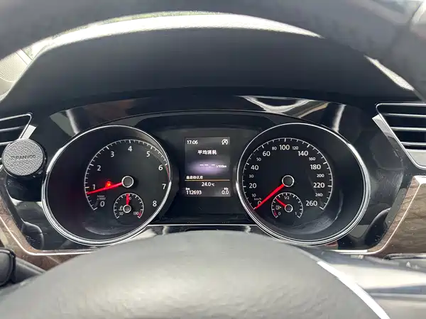 Volkswagen Touran 2016