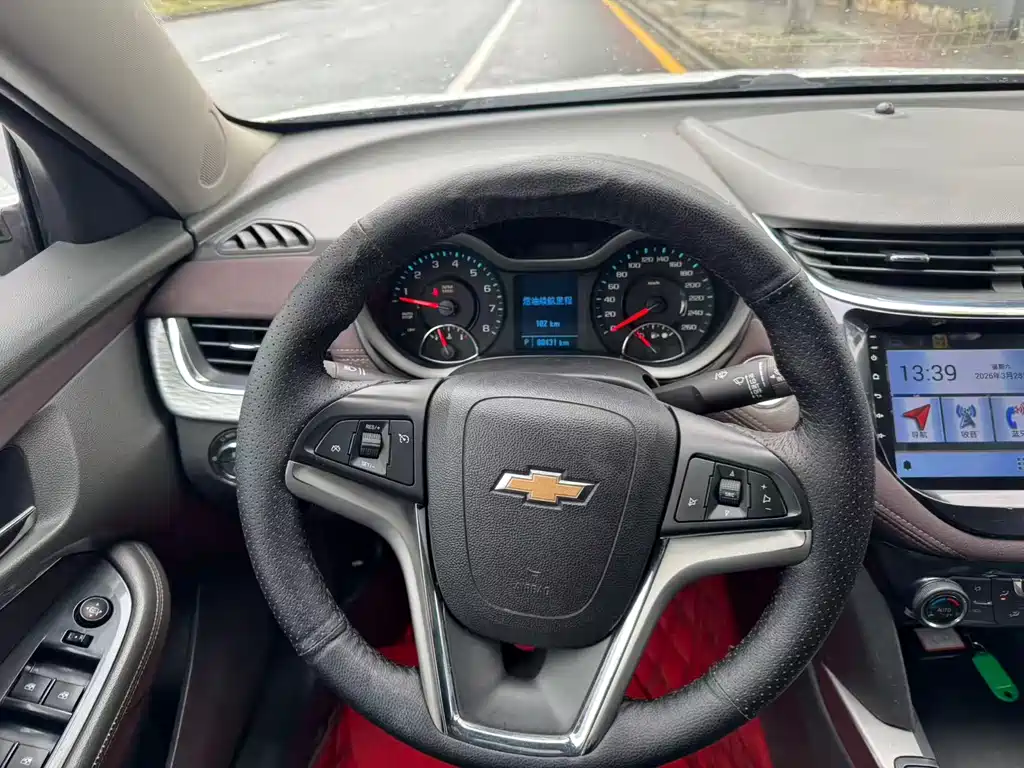 Chevrolet Malibu 2018 — фото 14