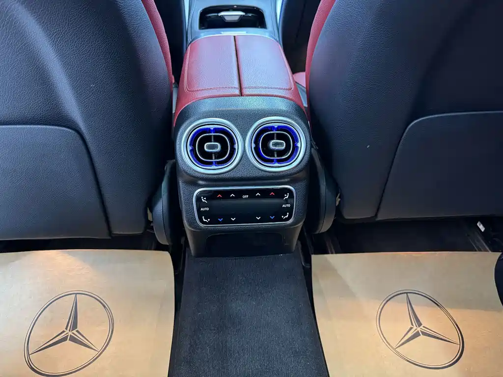 Mercedes-Benz GLC 2023 — фото 11