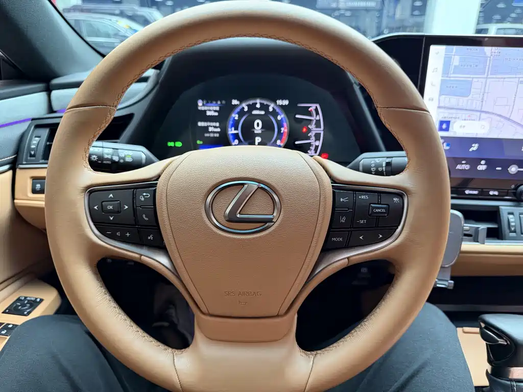 Lexus ES 2025 — фото 14