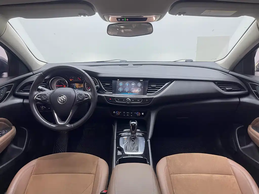 Buick Regal 2020 — фото 15