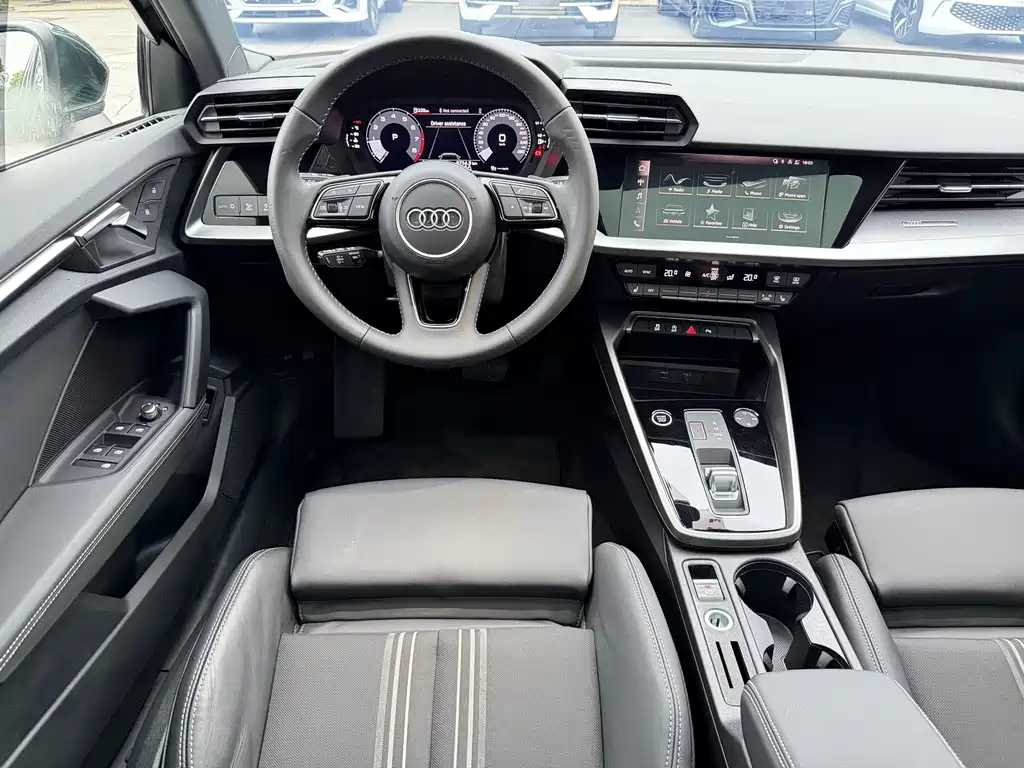 Audi A3 2022 — фото 18