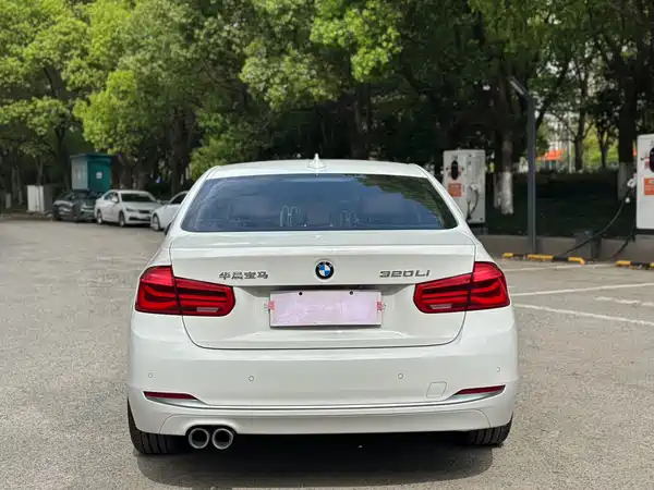 BMW 3 Series 2018