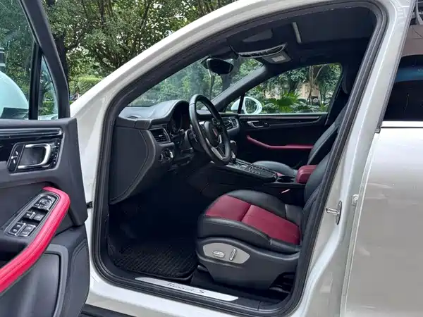 Porsche Macan 2016
