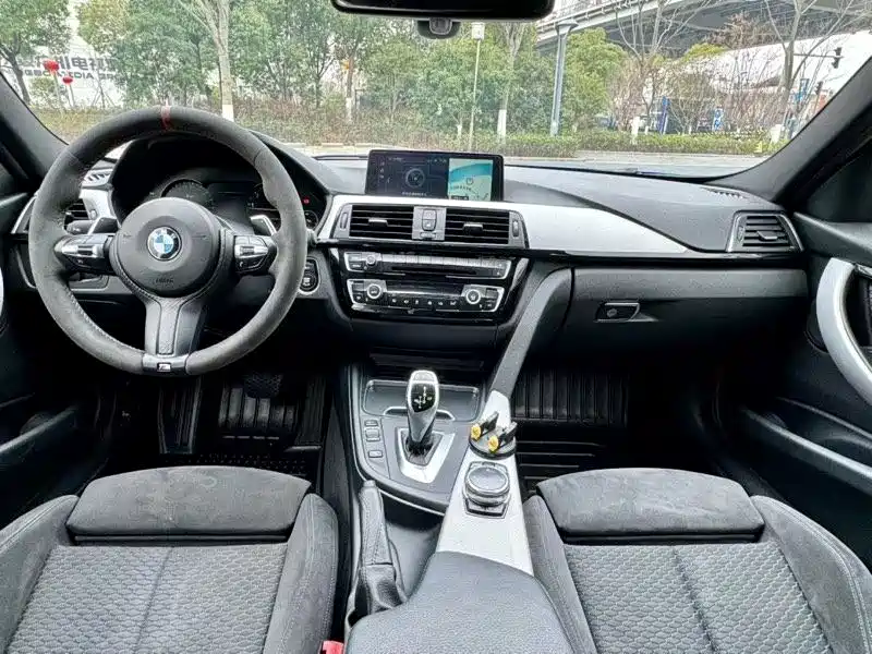 BMW 3 Series 2016