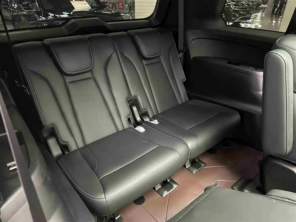 GAC Motor Trumpchi GS8 2022 — фото 25