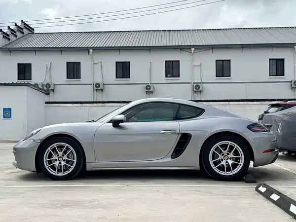 Porsche 718 2018