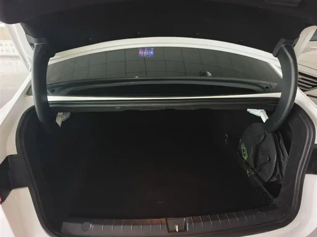 BYD Qin PLUS 2023 — фото 19