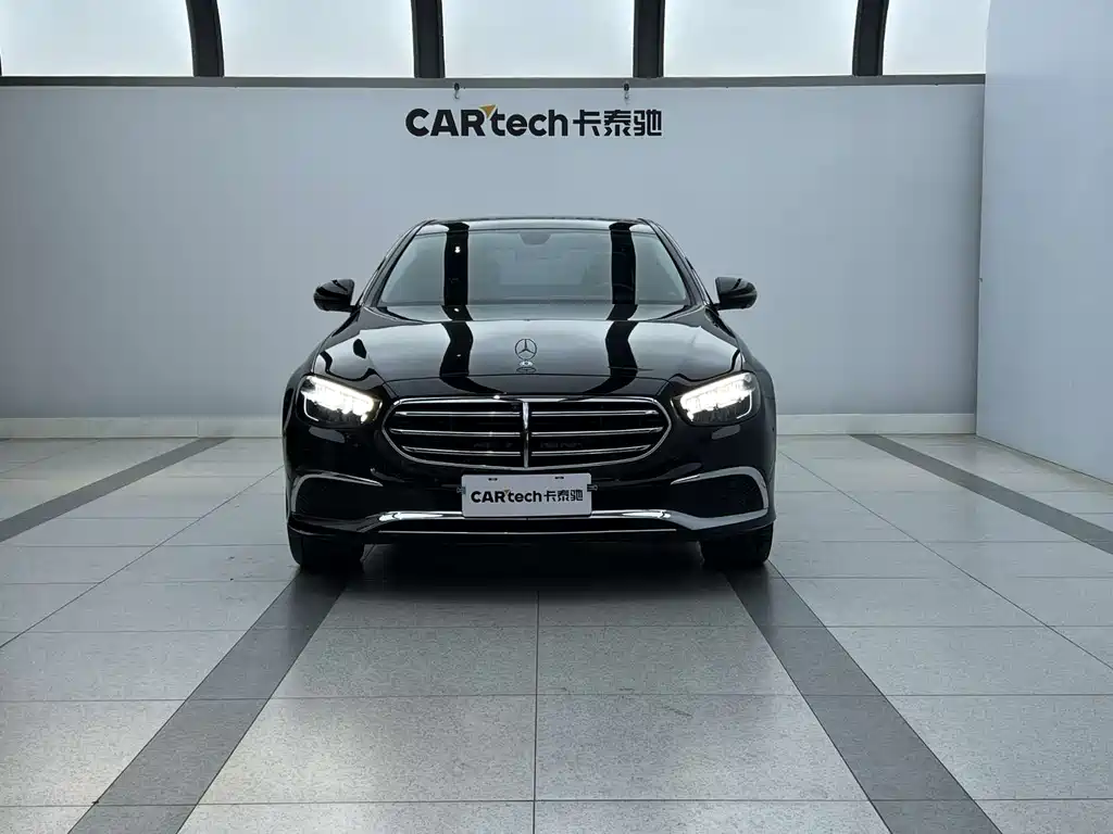 Mercedes-Benz E-Class 2021 — фото 1