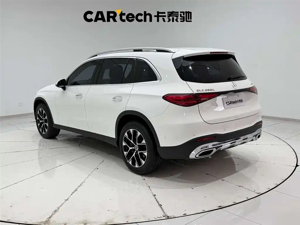 Mercedes-Benz GLC 2023