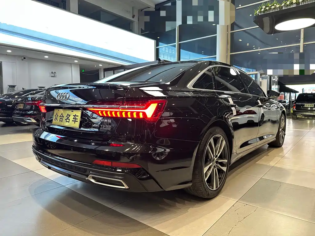 Audi A6L 2021