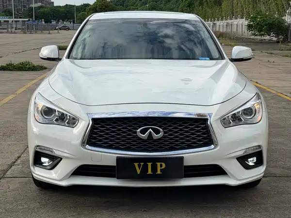 Infiniti Q50L 2018