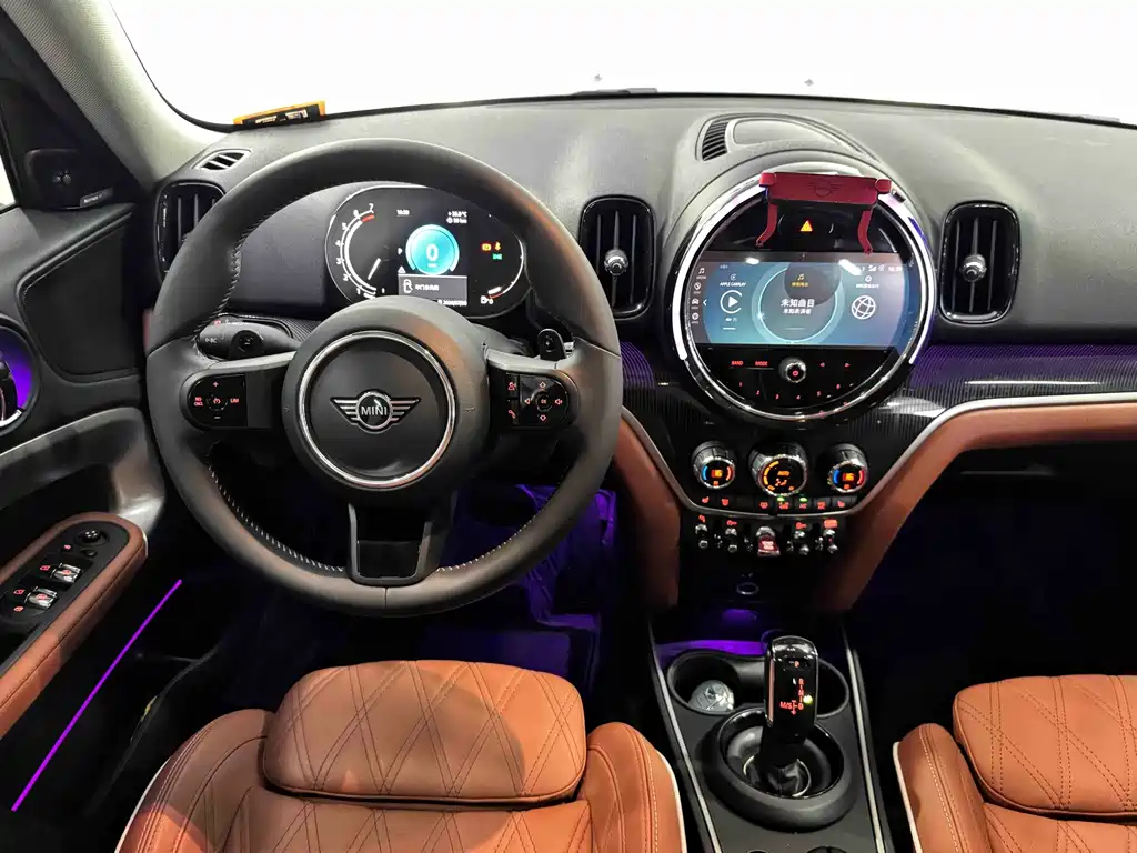 MINI Countryman 2022 — фото 13