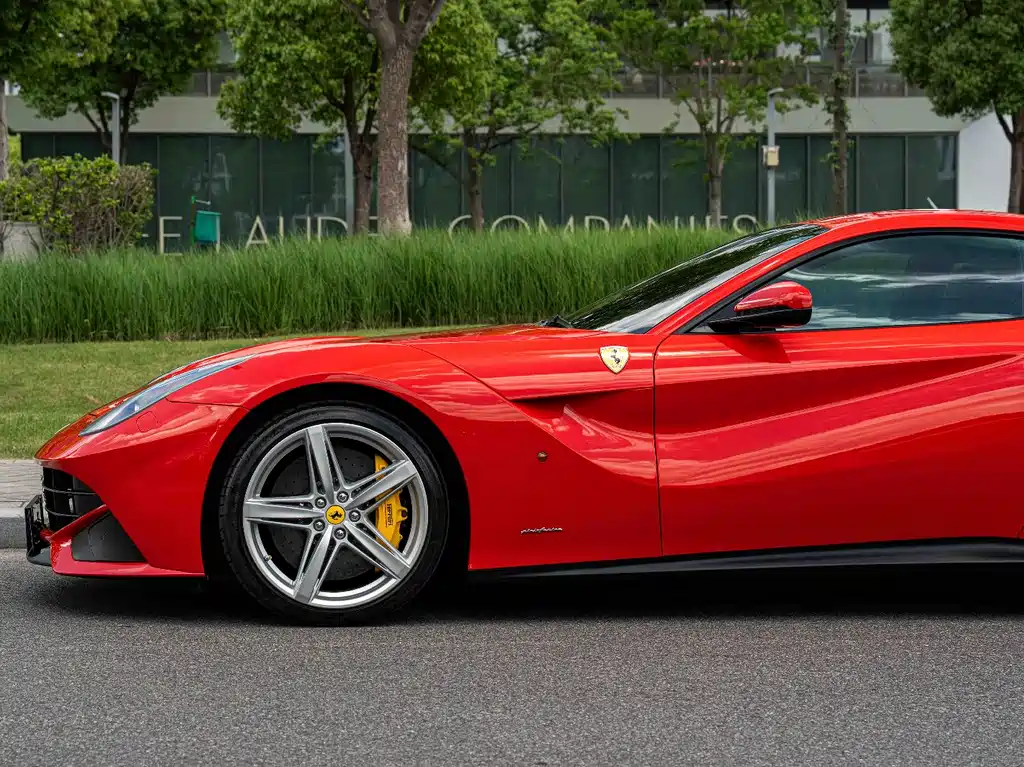 Ferrari F12berlinetta 2013 — фото 5