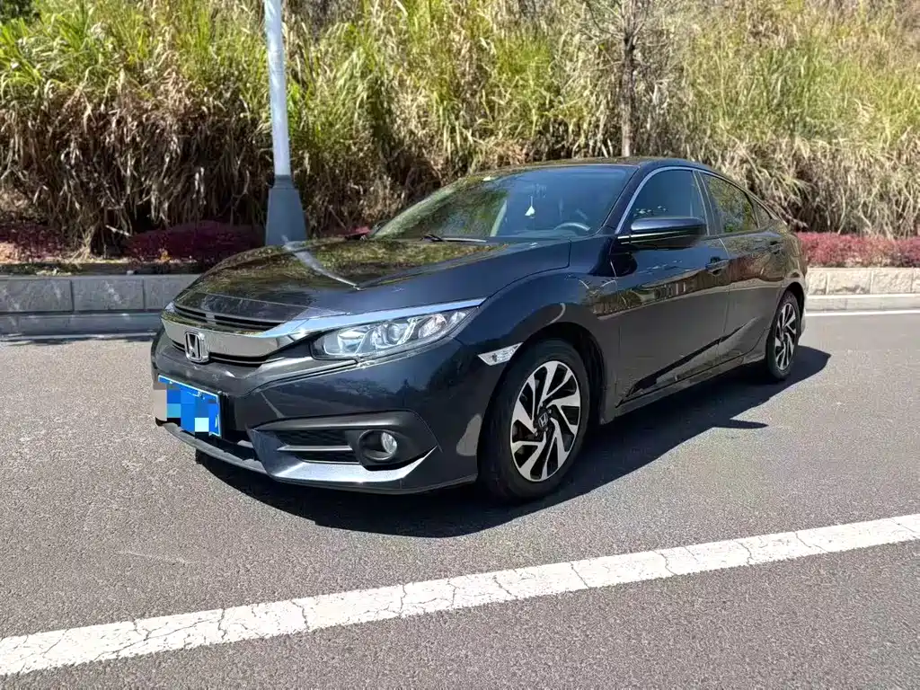 Honda Civic 2019 — фото 1