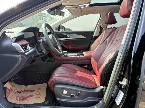 Hongqi H5 2024