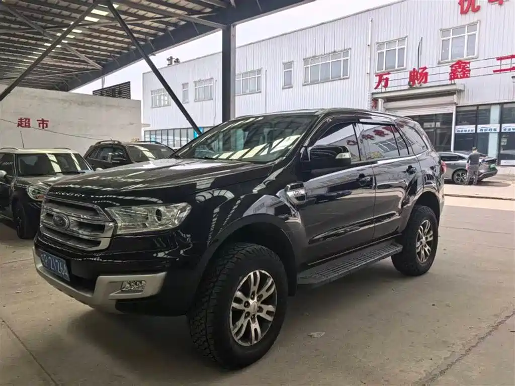 Ford Everest 2016 — фото 3
